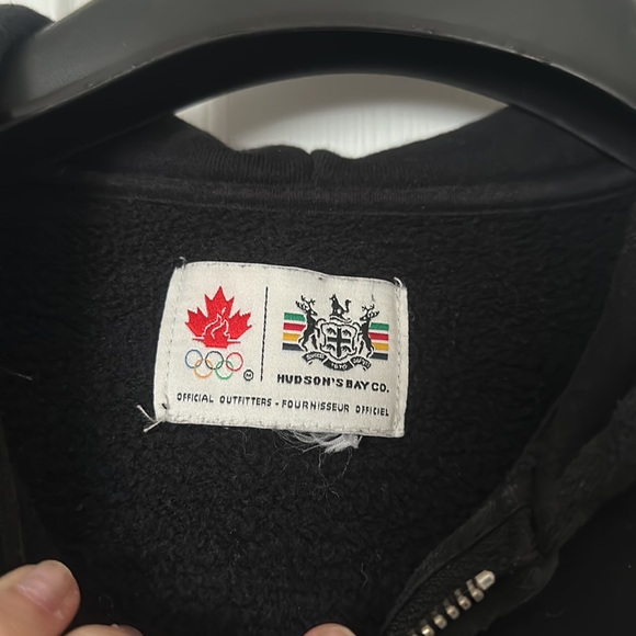 Hudson Bay x Olympics Canada Black Zip Up - Picture 6 of 7